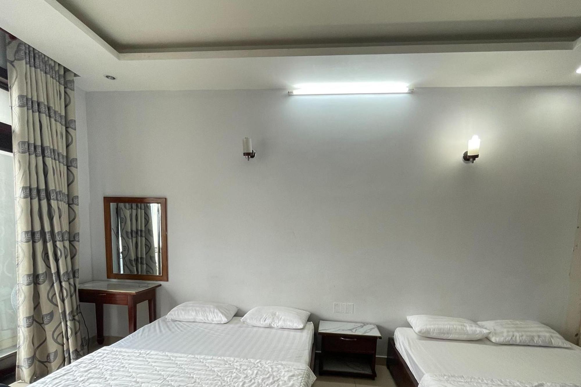 Hoa Sen Hotel Thành Pho Ho Chí Minh Esterno foto
